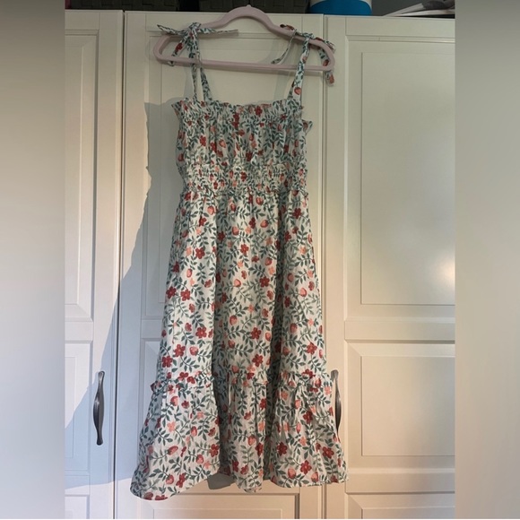 Taylor Smocked Dress by Draper James in Strawberry Fields New with Tags - Picture 7 of 8